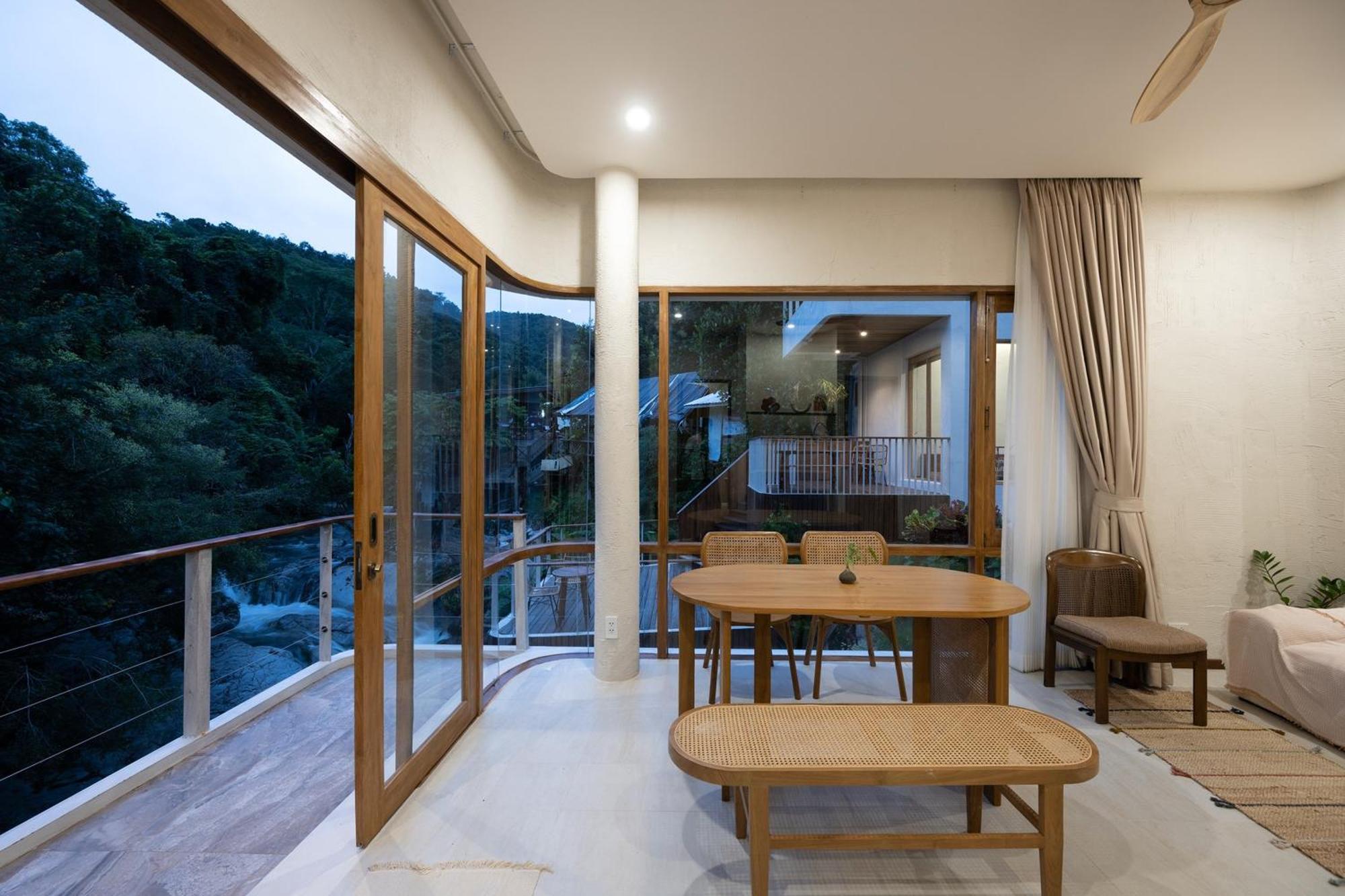 Taryn Tara Cafe And Stay Chiang Mai Buitenkant foto