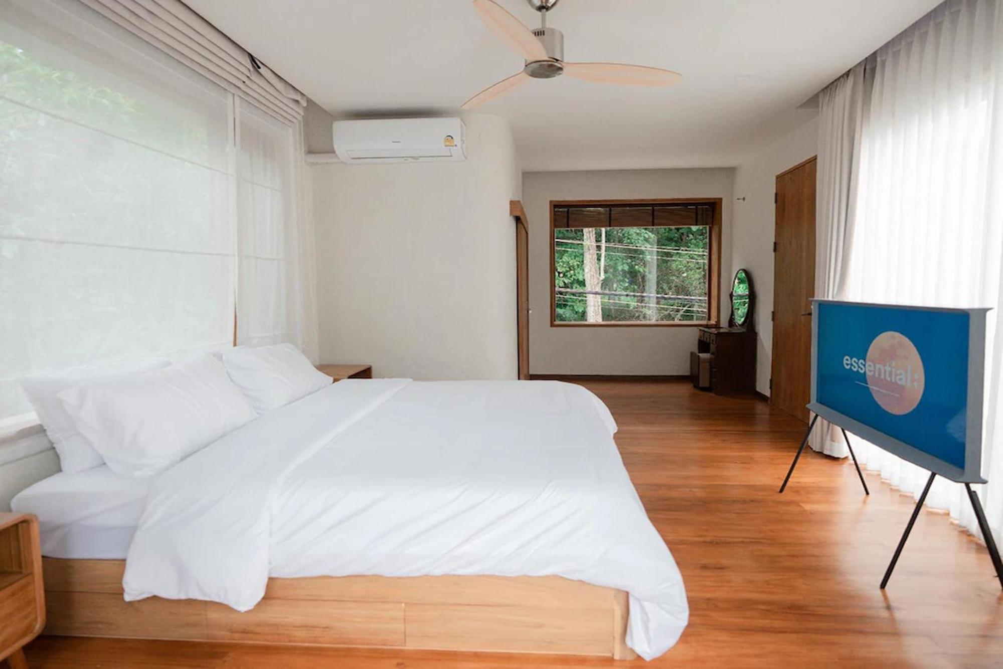 Taryn Tara Cafe And Stay Chiang Mai Buitenkant foto